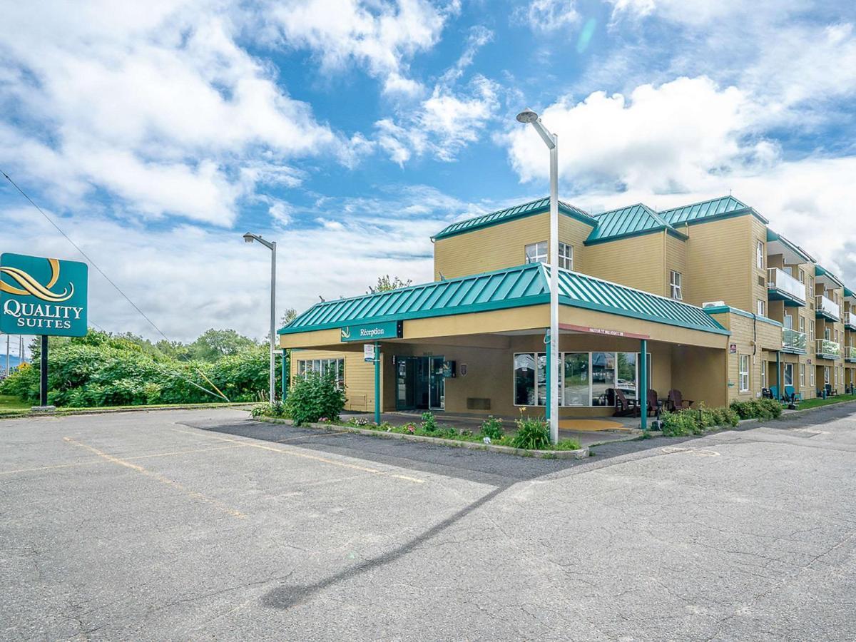 Quality Suites Sainte-Anne-de-Beaupré Exterior photo